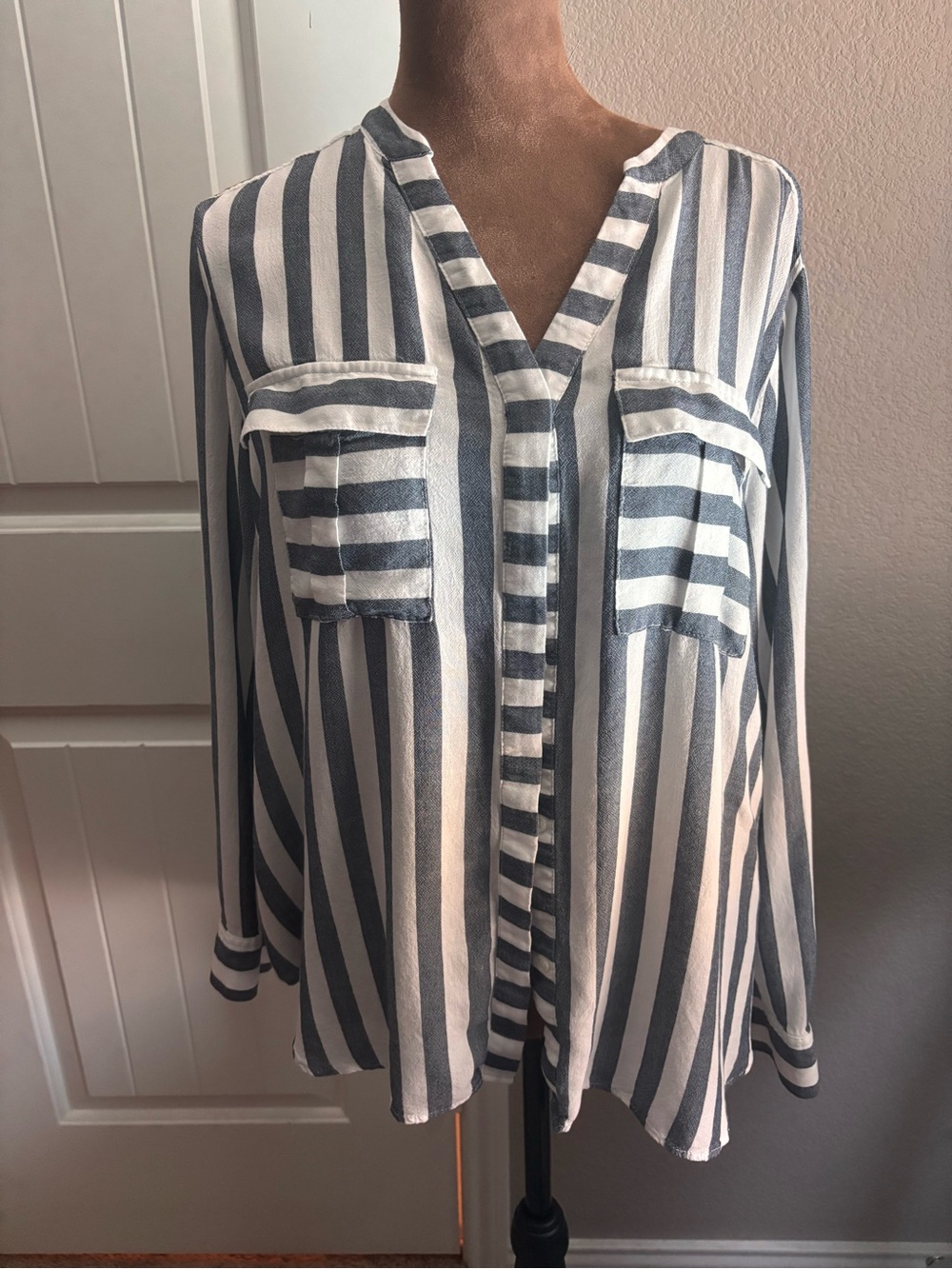 Ana Striped V-Neck Long Sleeve Blouse - White & Gray Womens PL